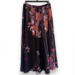 NWT Cupio Floral Full Maxi Skirt